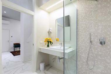 Cavour Suites Guest House