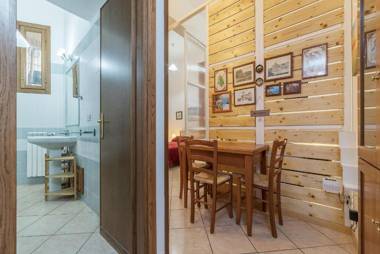 Vittorio Emmanuele & Colosseo Studio