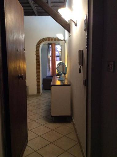 JUSTACASA alla SCALA Trastevere