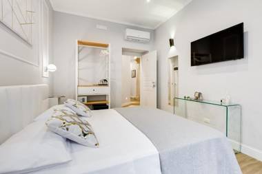 Opera Private Suites by Premium Suites Collection