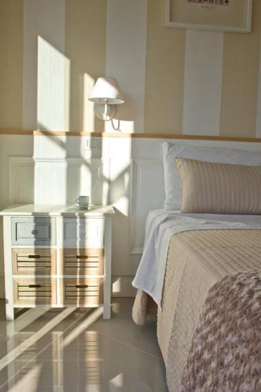 Glamroom Vatican Apartment