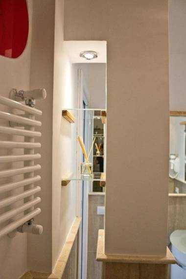 Glamroom Vatican Apartment