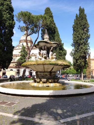 PennyLane Rome Apartment