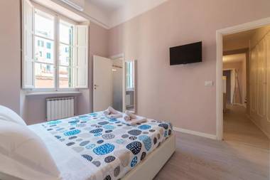 Castelfidardo Apartment - Charme Homes