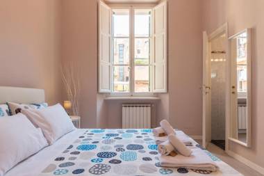 Castelfidardo Apartment - Charme Homes