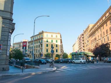 The Right Place - Guest House