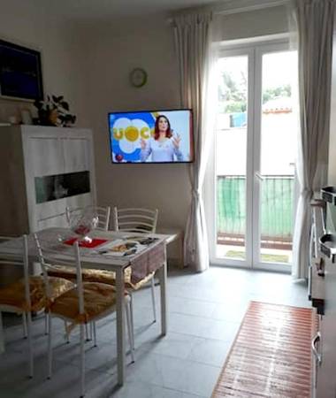 One bedroom appartement with city view terrace and wifi at Roma