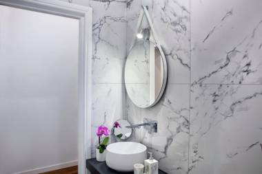 Fellini Design Suites