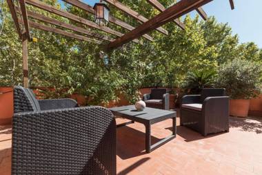 The Spanish Steps Grand Penthouse