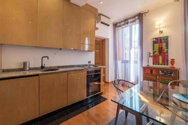 Piazza di Spagna Stylish Flat