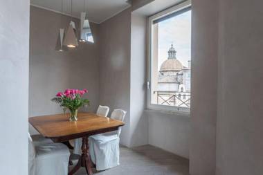 Stunning views over central Rome's rooftops