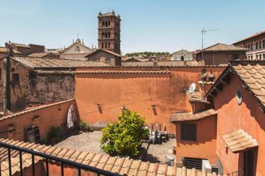 Santa Cecilia in Trastevere with Balcony