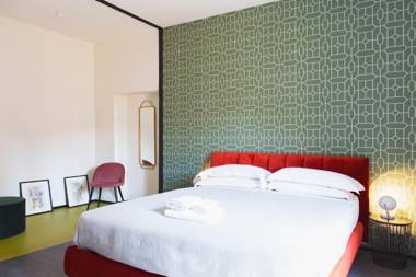 Santa Cecilia in Trastevere with Balcony