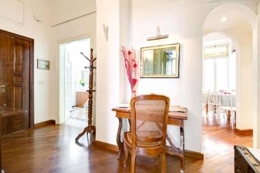 2 bedrooms appartement with city view balcony and wifi at Roma