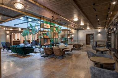 DoubleTree By Hilton Rome Monti