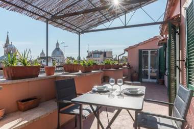 Piazza Navona Panoramic Penthouse