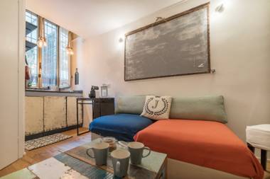 Monti Studio Apartment