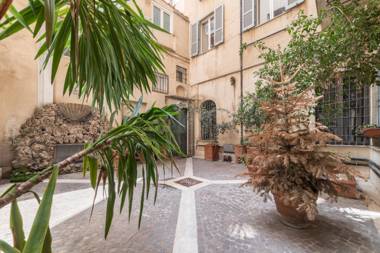 Monti Studio Apartment