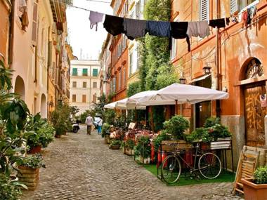 Panoramic Castle Apt Trastevere