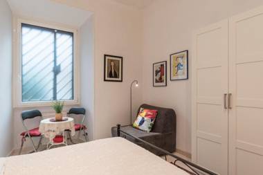 Piazza Vittorio NETFLIX Apartment