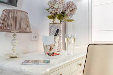 Luxury Stars In Rome  - Andromeda Colosseum