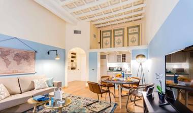 Splendid Home Pantheon