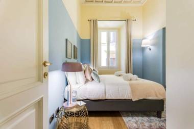 Splendid Home Pantheon