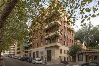Piazza Re di Roma Apartment