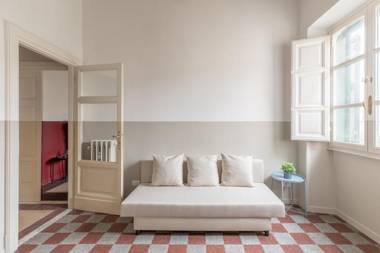 iFlat Sunny and Colorful Esquilino Apartment