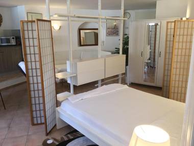 Near Ifo Roma Sweet home Studio Apartment