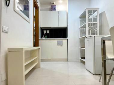 COLOSSEO 13 BOUTIQUE APARTMENT