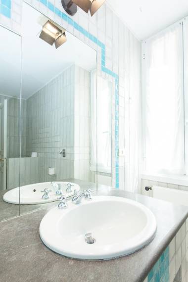 Beautiful Roman Apartment Next To Trevi Fountain