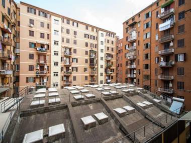 Spacious Apartment in Rome near Sea