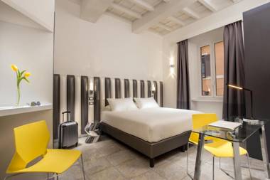 GCF Luxury Suites Guest house