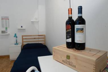 Emilios Home Entire Apartament up to 7 people