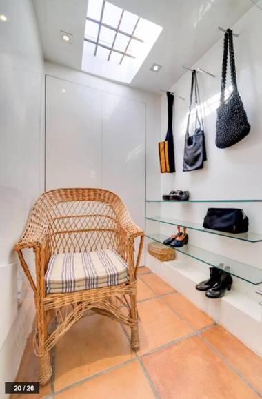 Luxury Art Apartment In Trastevere With Terrace