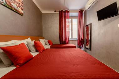 4-Bdr Apt among Colosseum&Termini 10-12 people