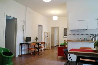 Room in Guest room - Kamchu Apartments single room close to tube in Viale Libia