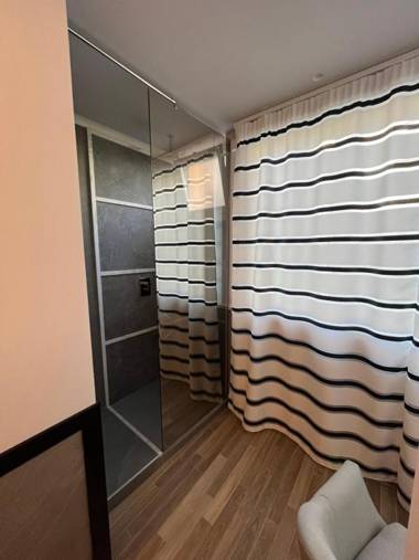 Flaneur - Rooms & Suites by Visconti