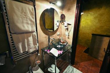 Robur Marsorum Albergo Diffuso