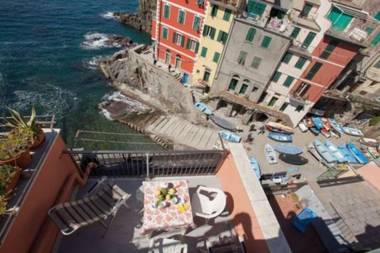 Appartamenti E Camere Edi