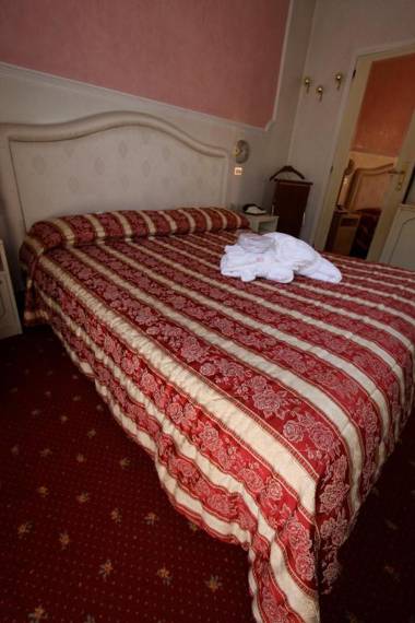 Hotel Vienna Ostenda e Ristorante il Danubio