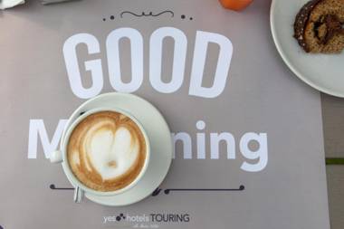 Yes Hotel Touring & SPA