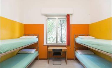 Sunflower City Youth Hotel