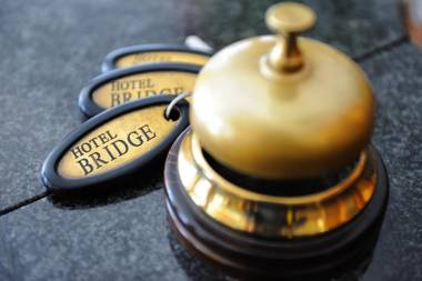 Hotel Bridge