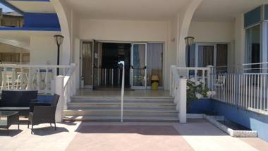 Hotel Ideal New 2022