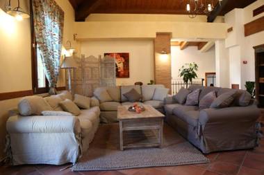 La Puraza Comfort Rooms