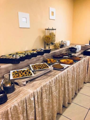 La Plata Hotel - con piscina