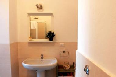 Bnbook-Via Torino Train Station