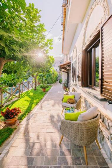 Monte Brusara Relais